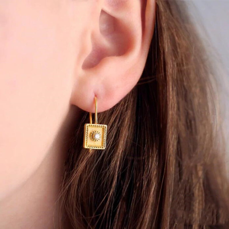Beautiful Earring with Unique Style