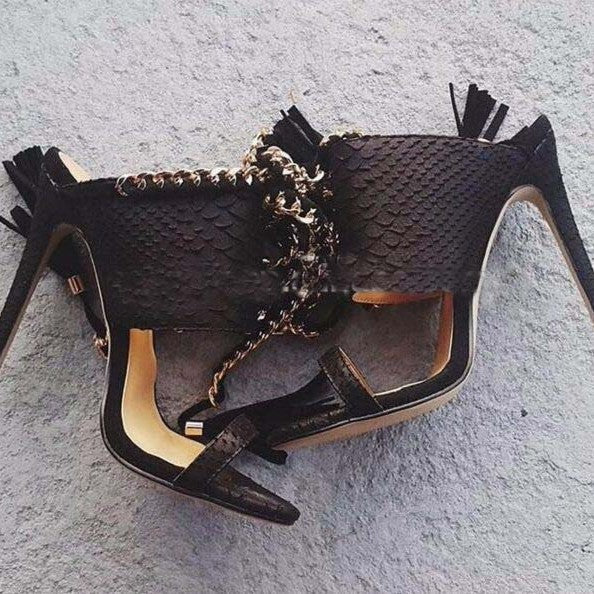 Chic Orthopedic Sandals with Unique Design