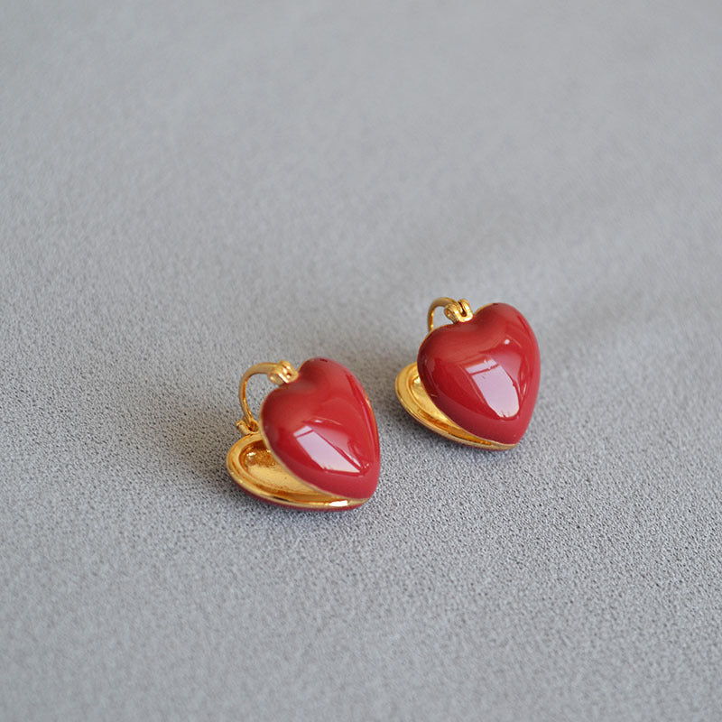 Elegant Gold Earring for Every Occasion
