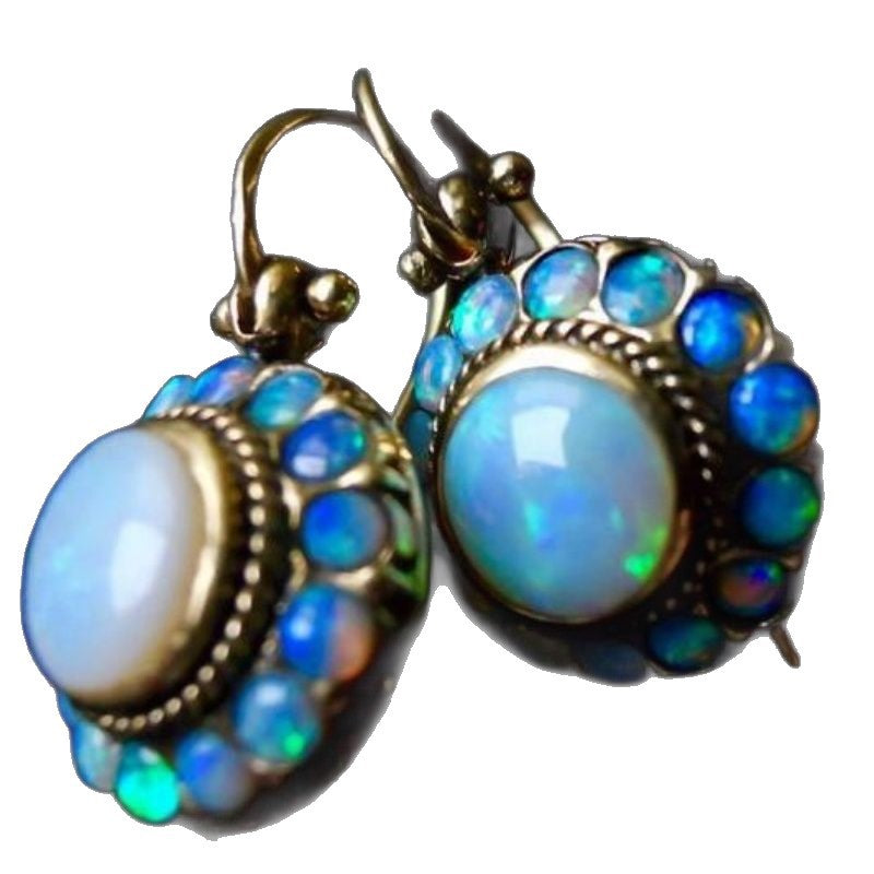 Classic Earring with Timeless Appeal