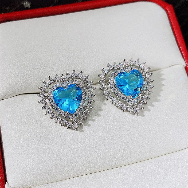 Classic Earring with Timeless Appeal