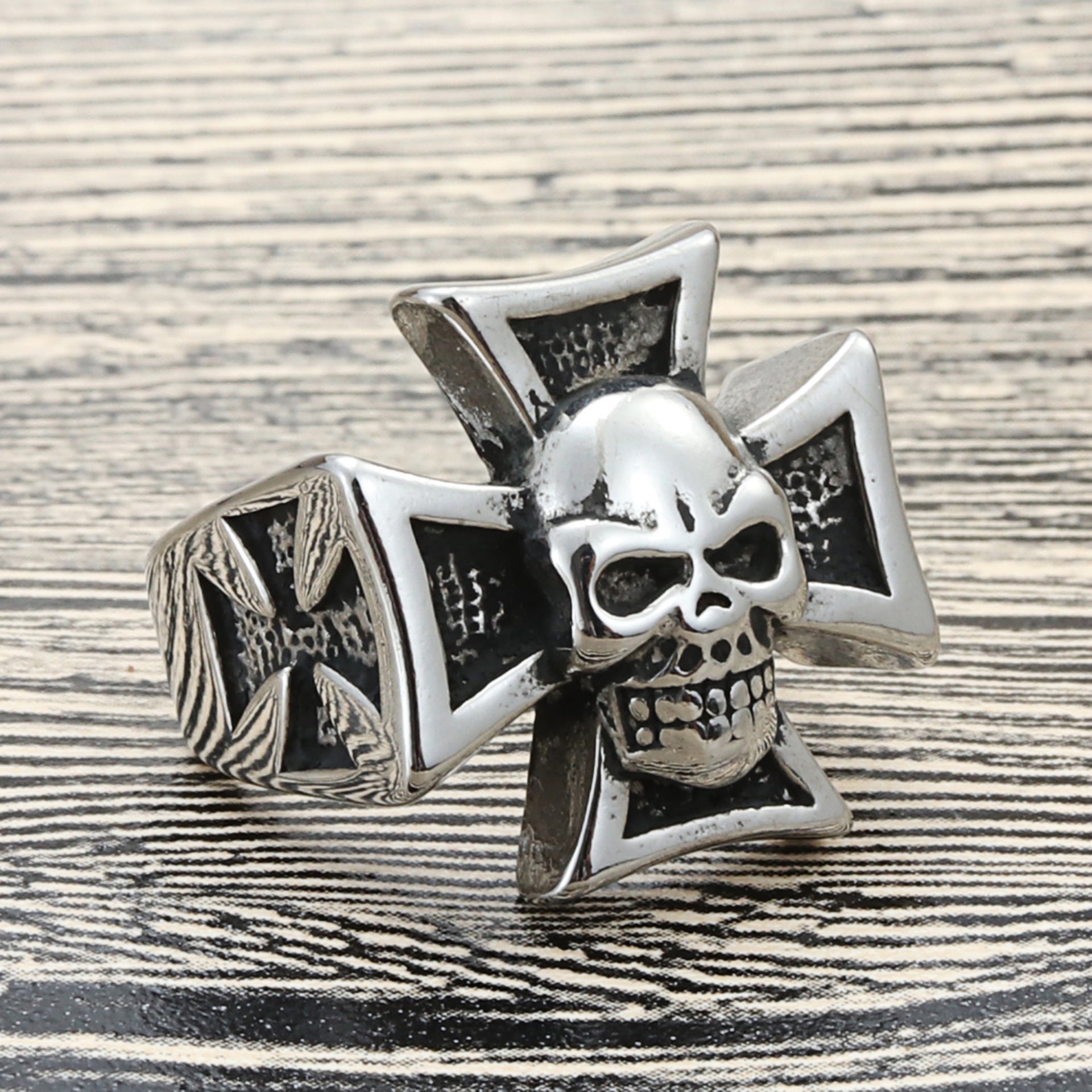 Elegant Ring for Every Occasion