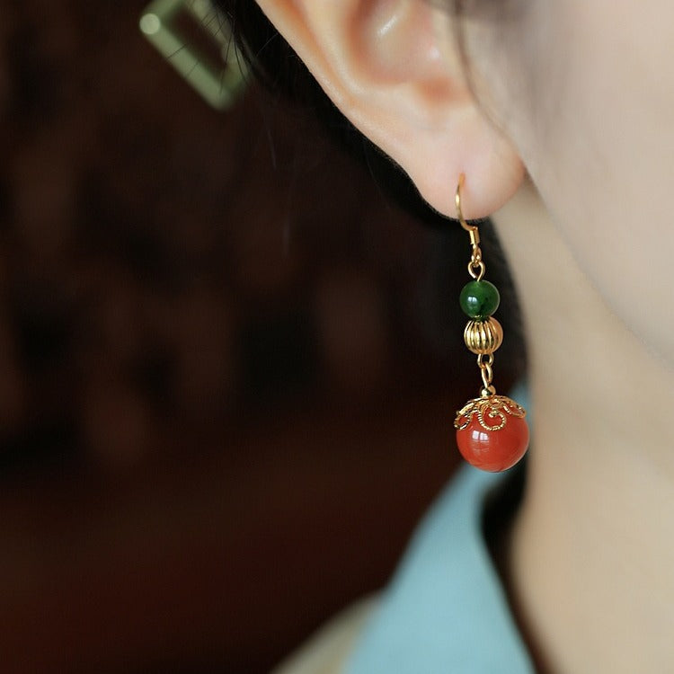 Romantic Silver Earring for Special Moments