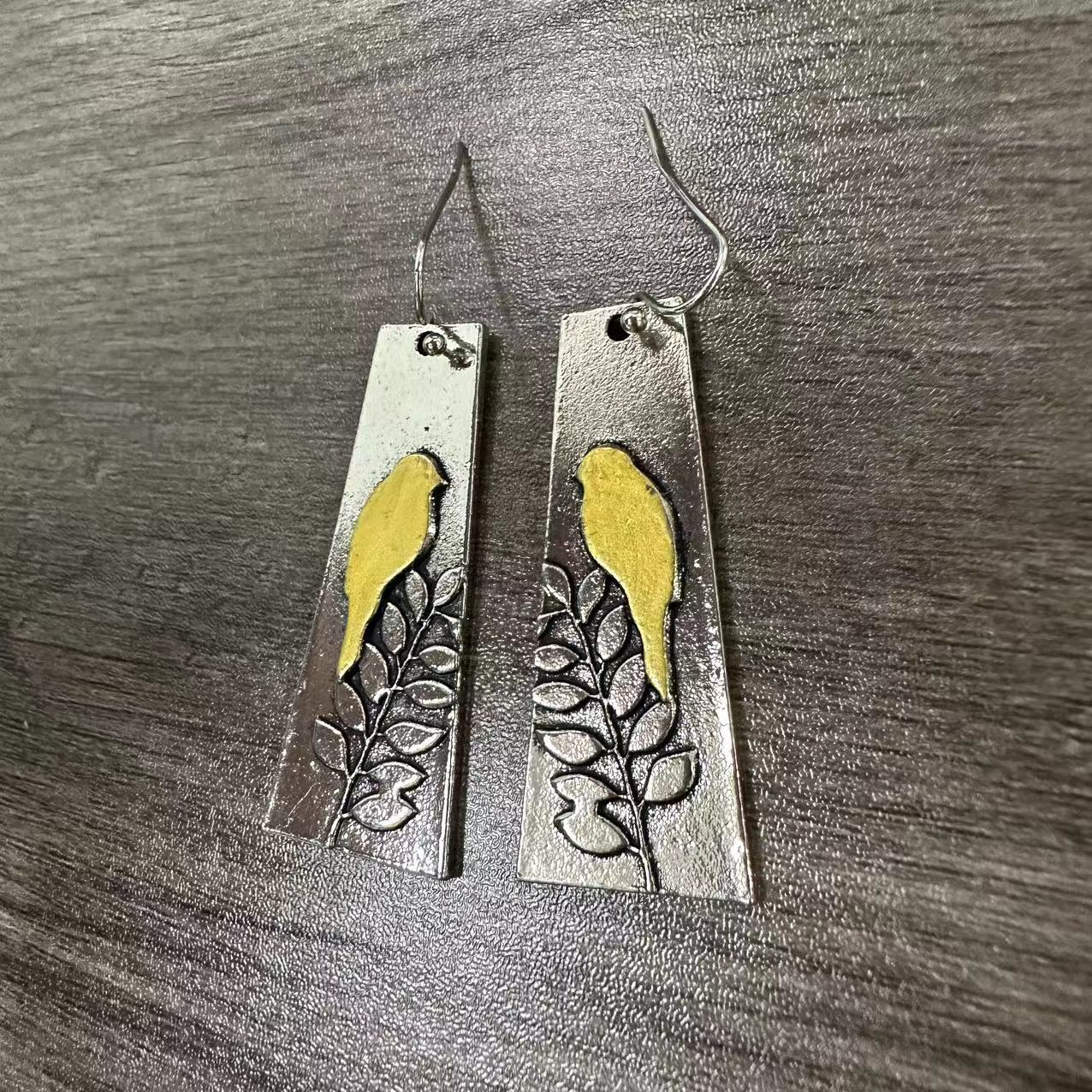 Stunning Earring for Daily Wear