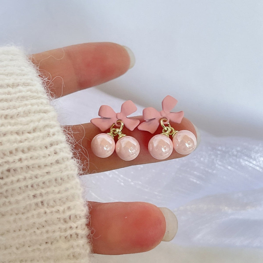 Charming Pearl Earring for Any Occasion