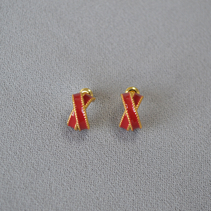 Delicate Artisan Gold Earring