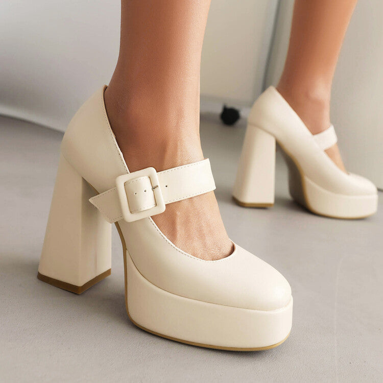 Chic Orthopedic Shoes with Unique Design