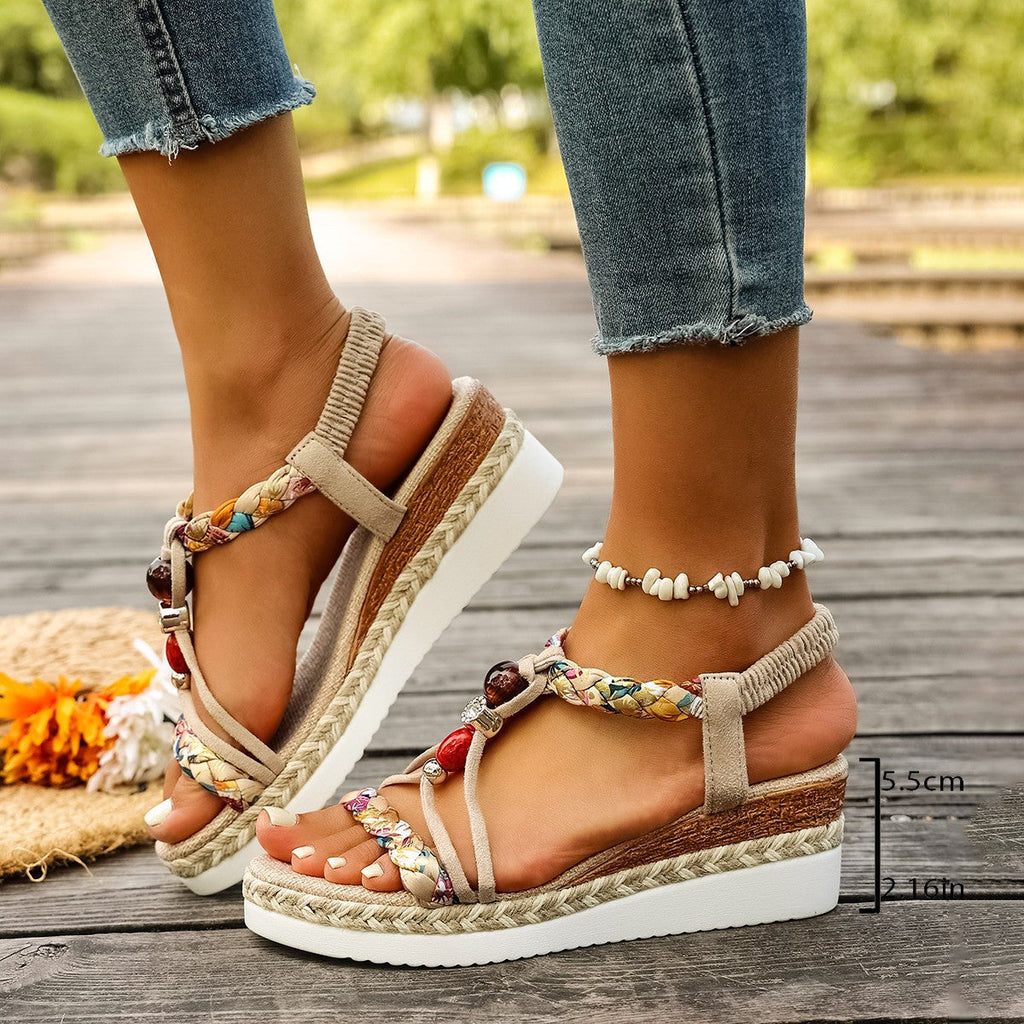 Chic Orthopedic Sandals with Unique Design