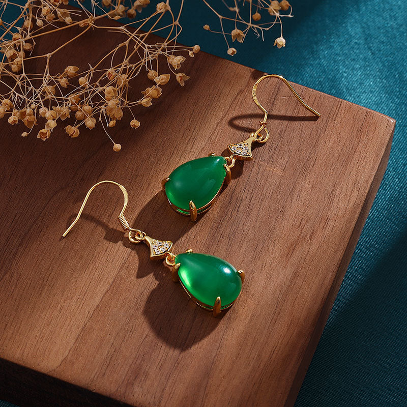 Stunning Gold Earring for Daily Wear