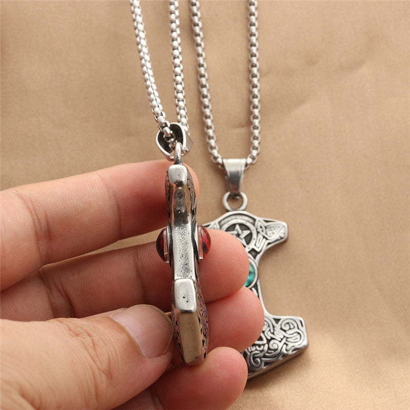 Elegant Pendant for Every Occasion