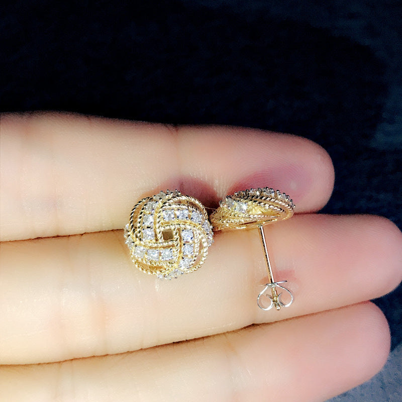 Classic Earring with Timeless Appeal
