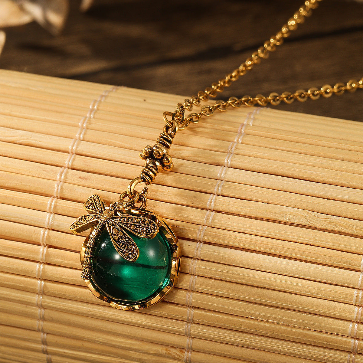 Stunning Necklace for Daily Wear