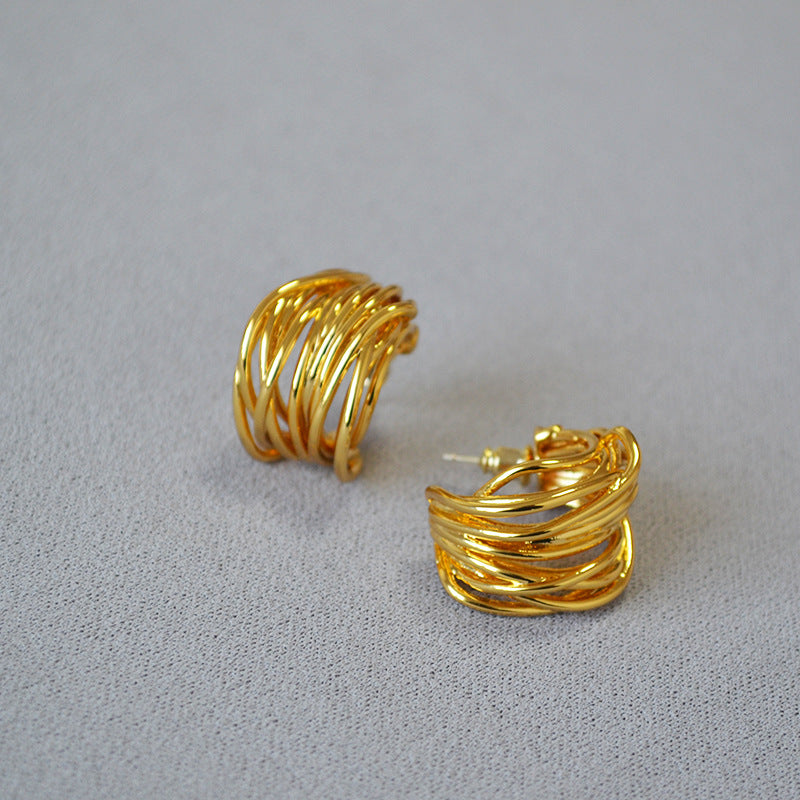 Beautiful Gold Earring with Unique Style