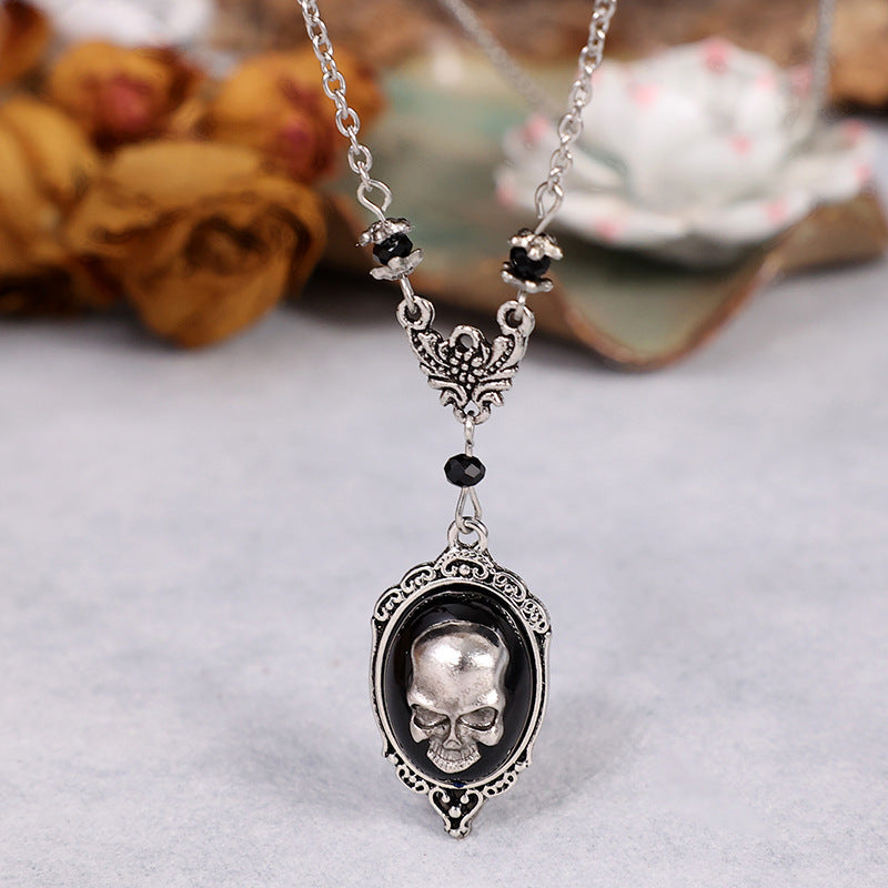 Stunning Necklace for Daily Wear