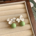 Romantic Pearl Earring for Special Moments