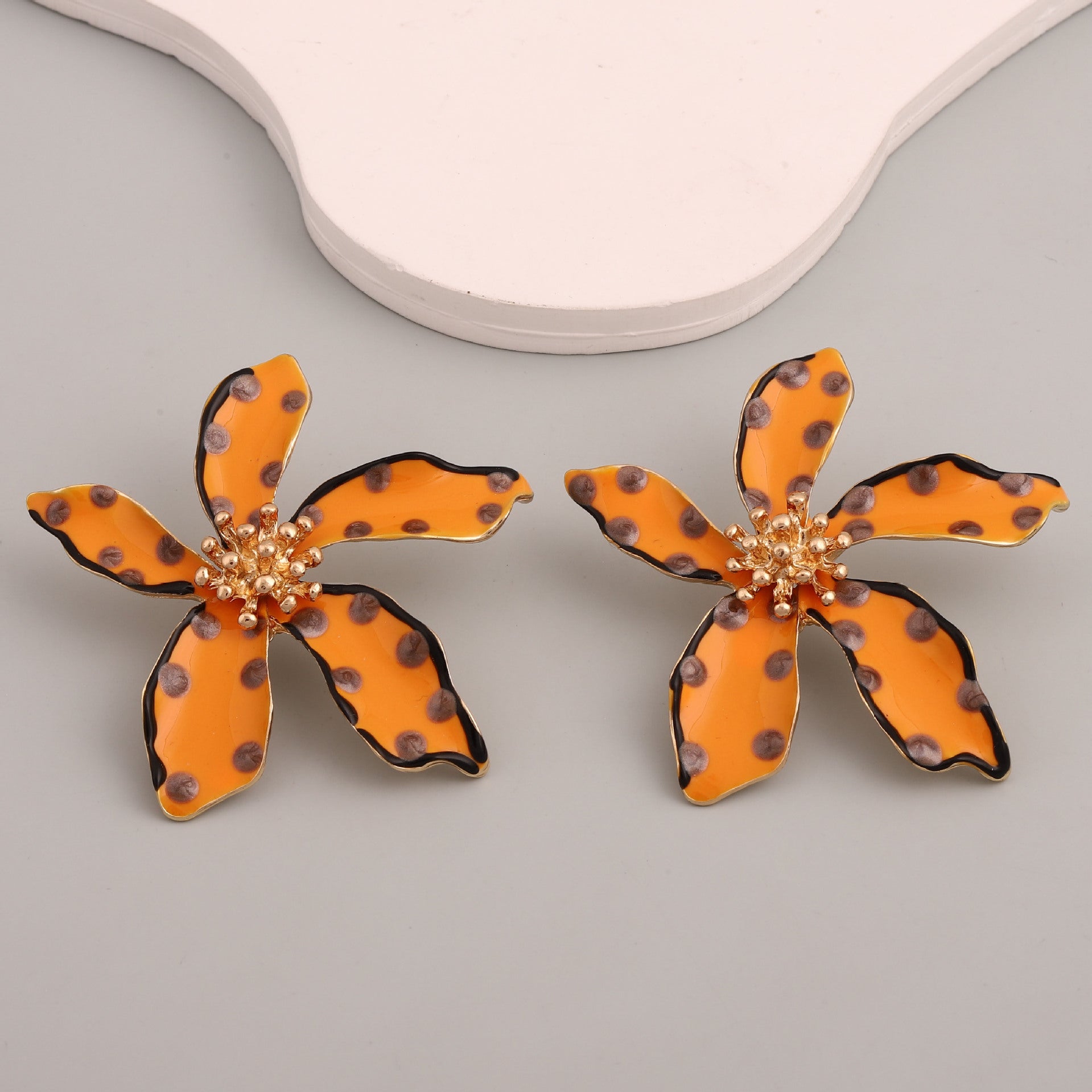 Stunning Earring for Daily Wear