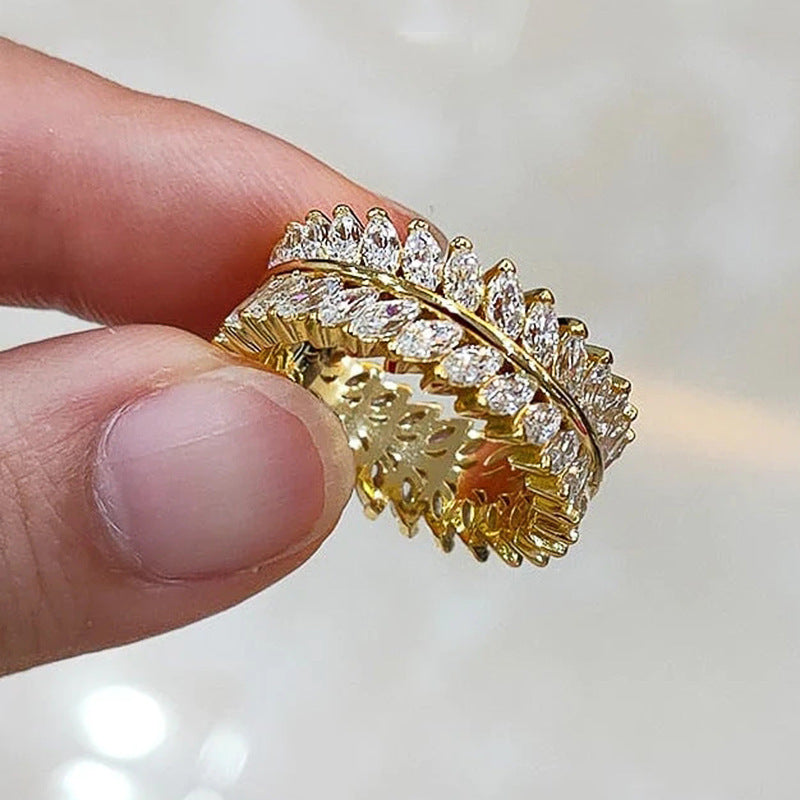 Beautiful Set with Unique Style