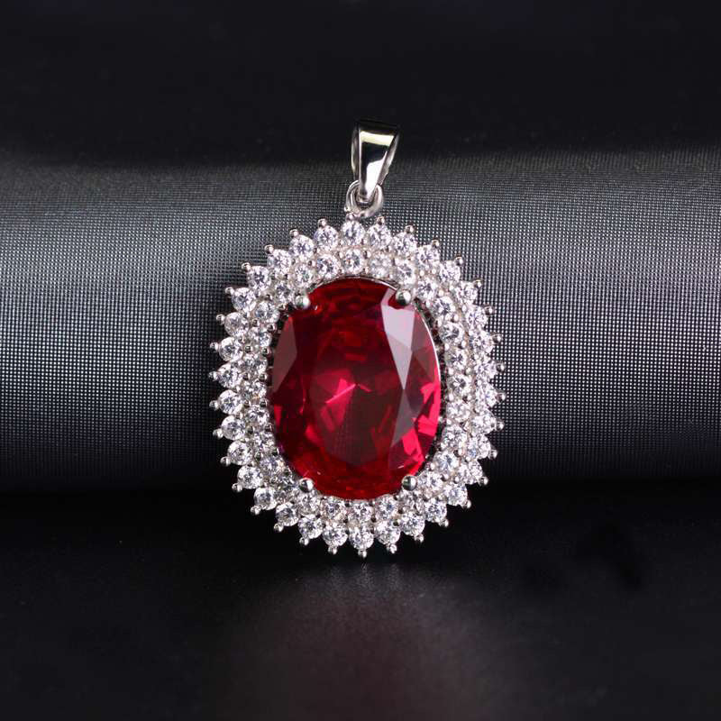 Charming Piece for Any Occasion