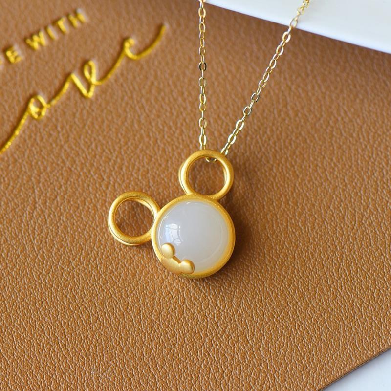 Stunning Gold Necklace for Daily Wear