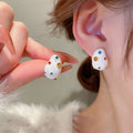 Charming Earring for Any Occasion