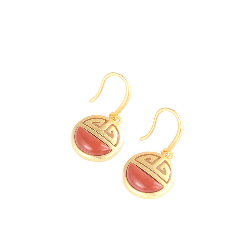 Beautiful Gold Earring with Unique Style