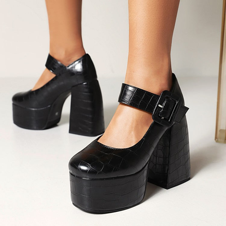 Chic Orthopedic Shoes with Unique Design