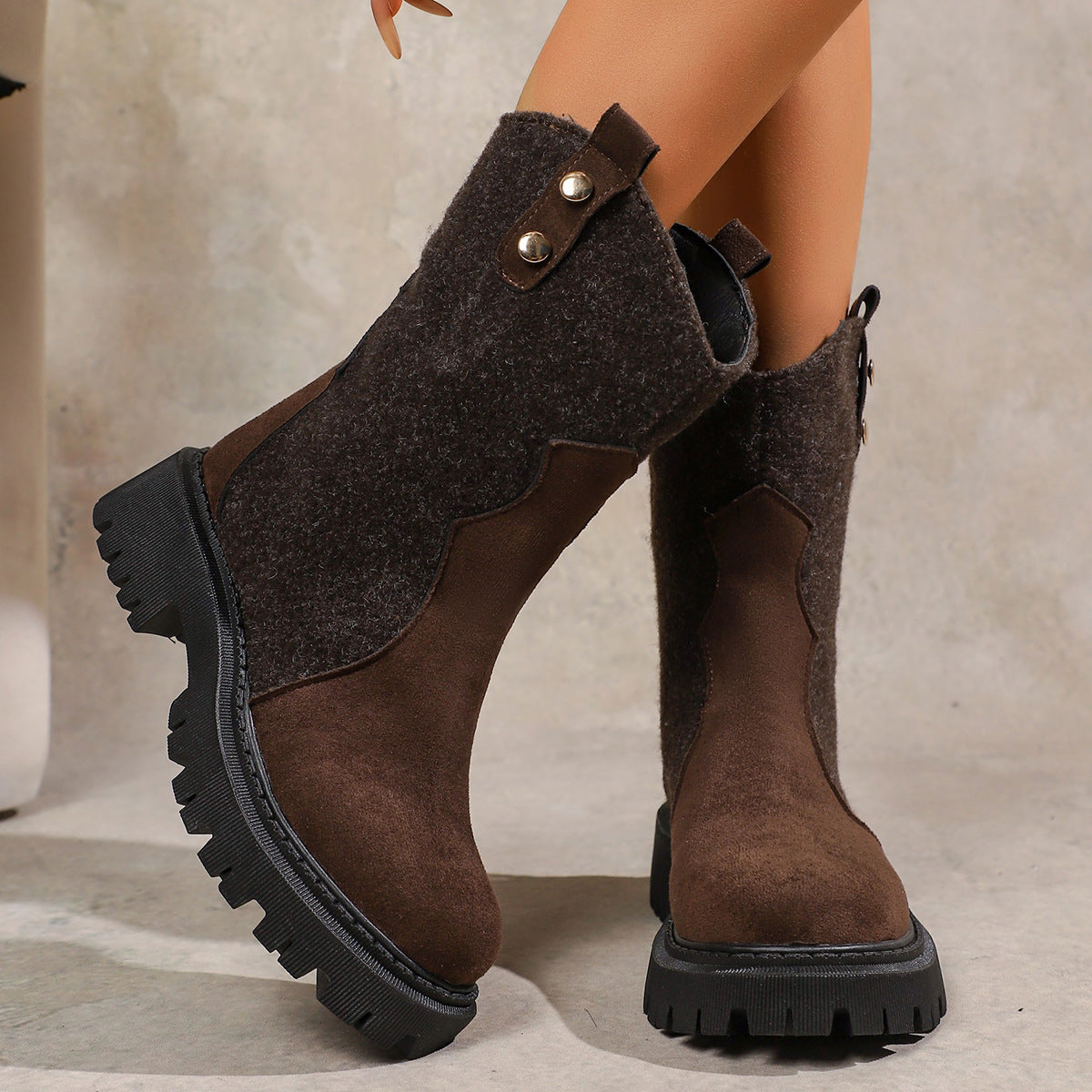 Graceful Orthopedic Boots for Modern Look