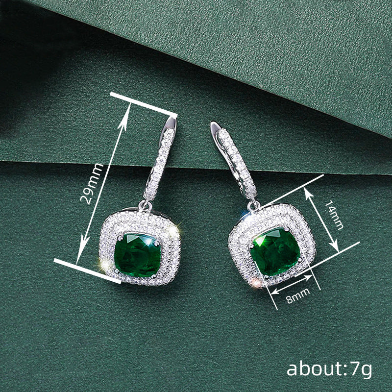 Stunning Earring for Daily Wear