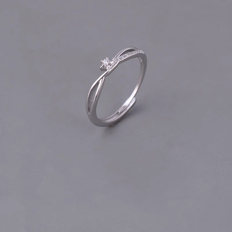 Classic Silver Ring with Timeless Appeal