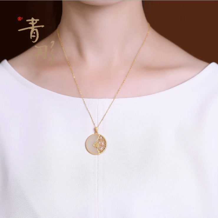 Elegant Gold Necklace for Every Occasion