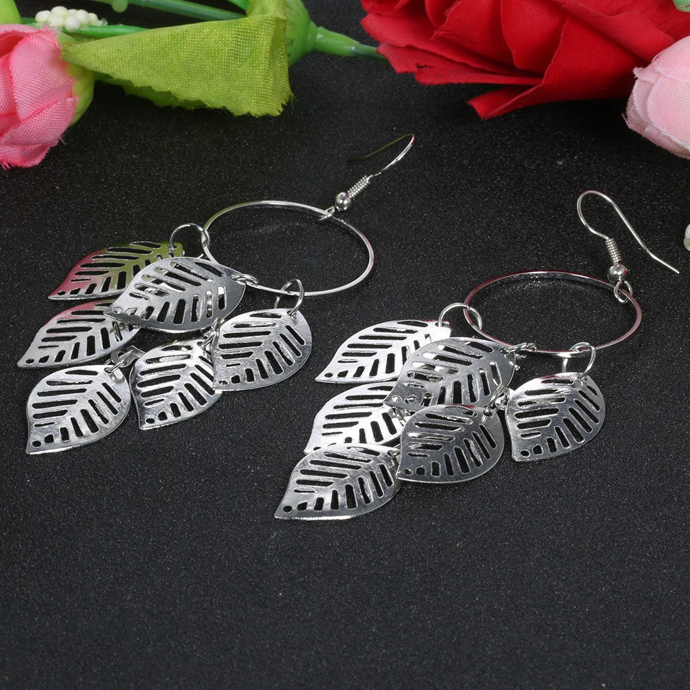 Classic Earring with Timeless Appeal