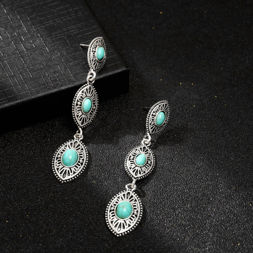 Classic Earring with Timeless Appeal