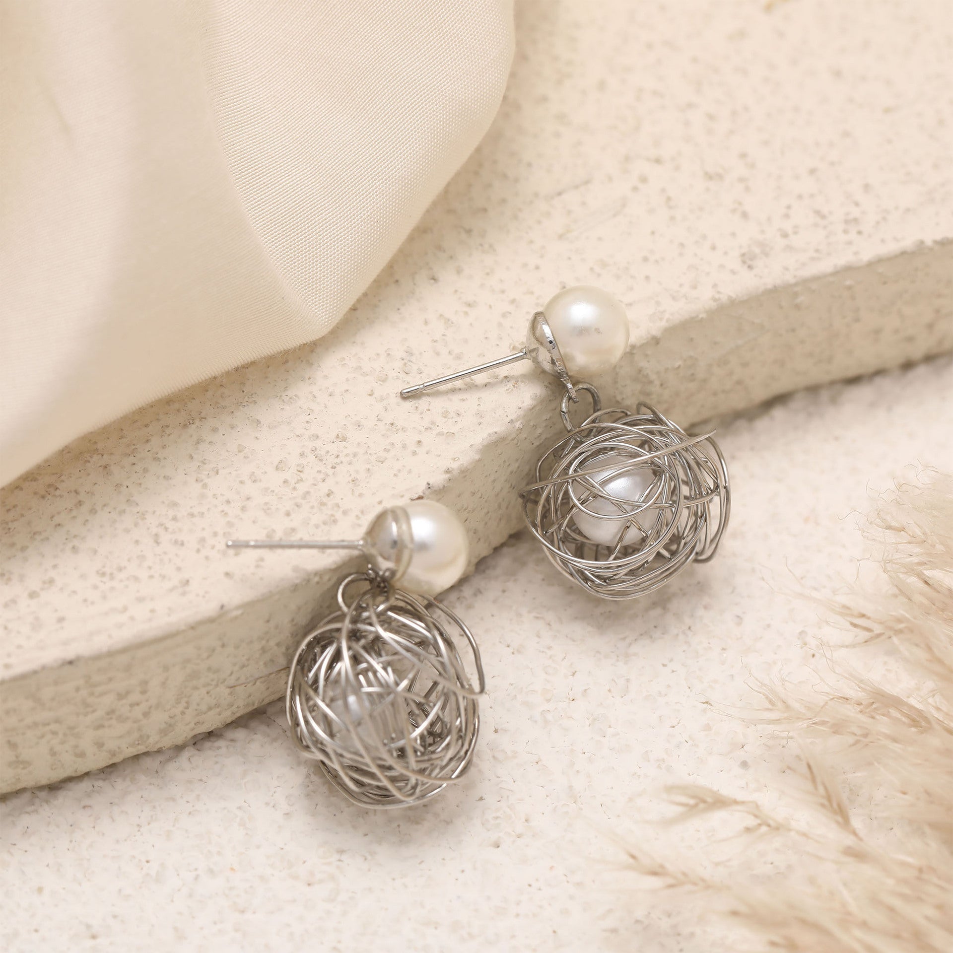 Beautiful Pearl Earring with Unique Style