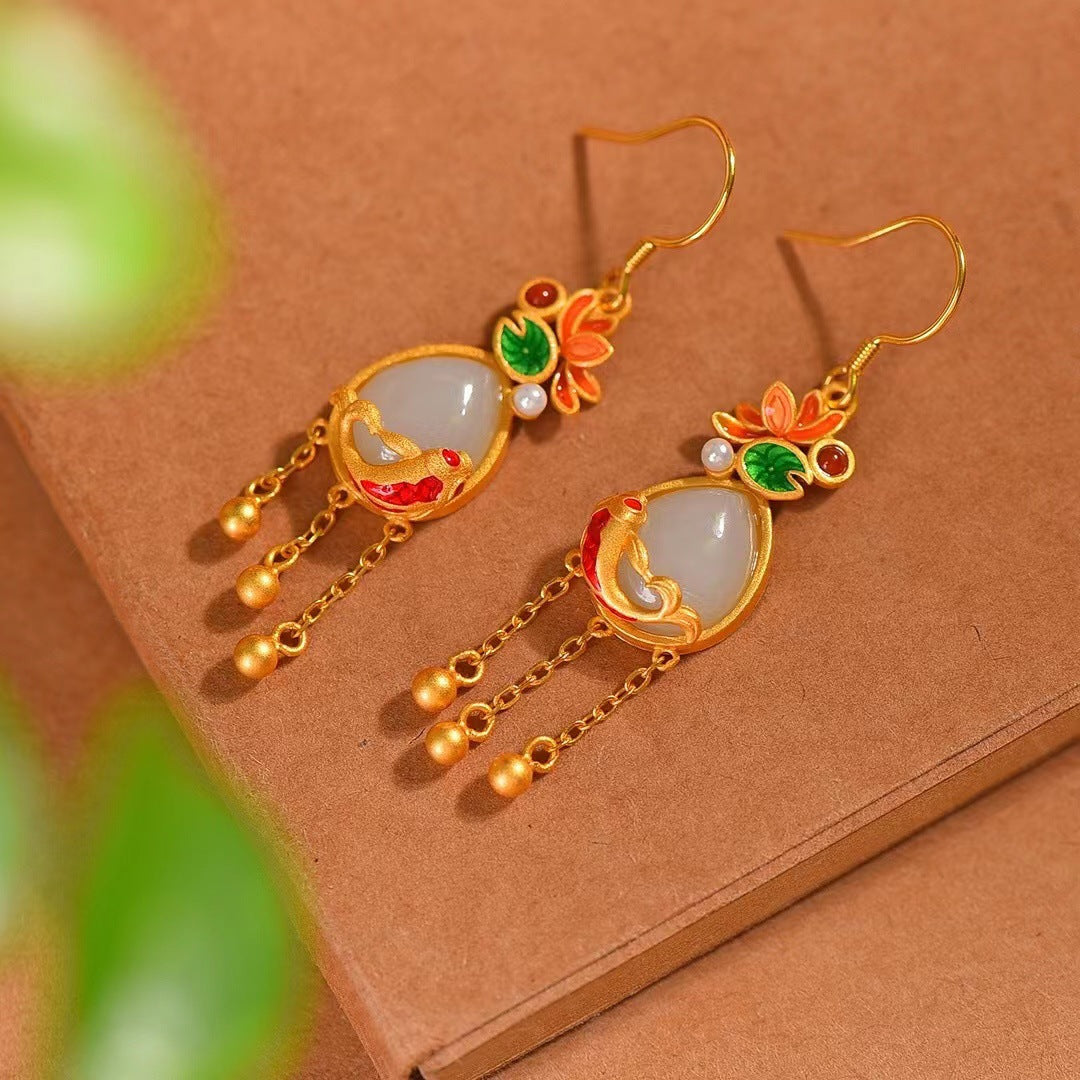 Elegant Silver Earring for Every Occasion