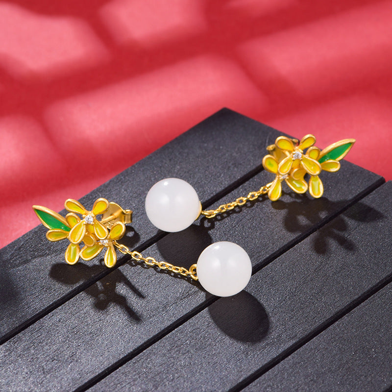 Classic Silver Earring with Timeless Appeal