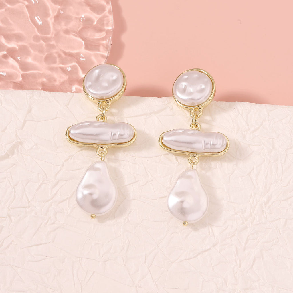 Stunning Pearl Earring for Daily Wear