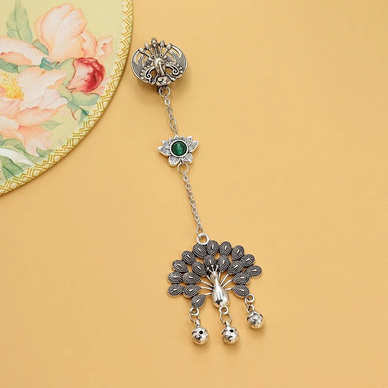 Elegant Silver Pendant for Every Occasion