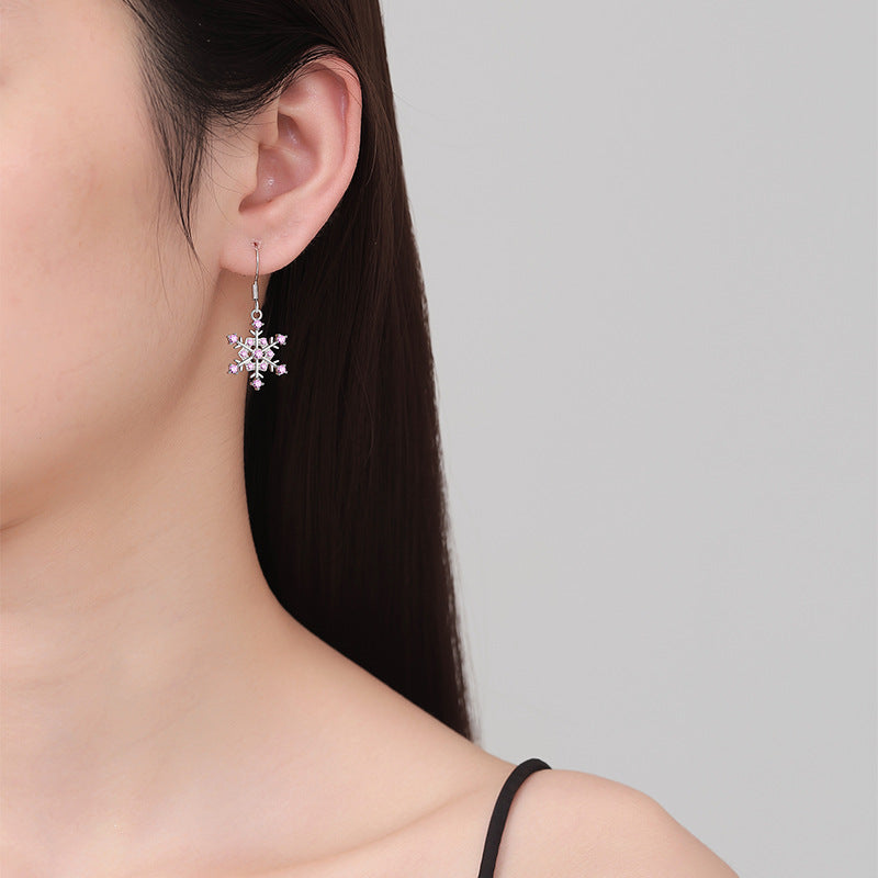 Charming Earring for Any Occasion