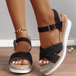 Graceful Orthopedic Sandals for Modern Look