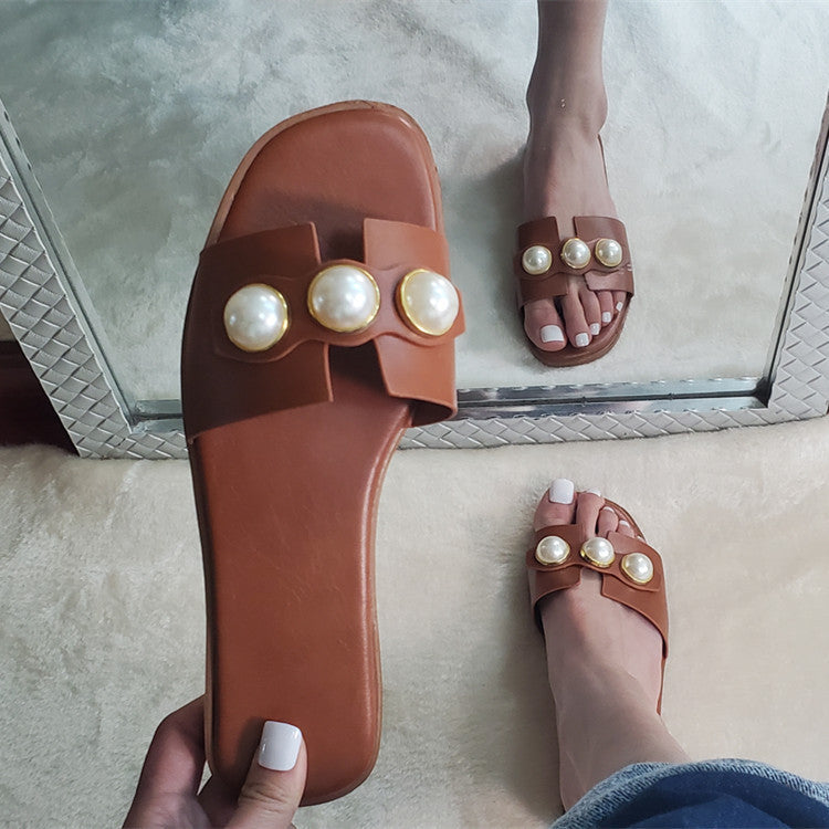 Graceful Orthopedic Sandals for Modern Look