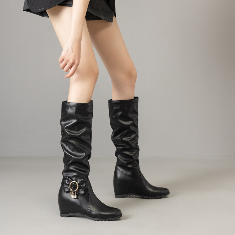 Graceful Orthopedic Boots for Modern Look