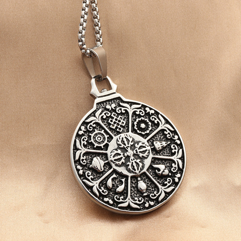 Charming Pendant for Any Occasion