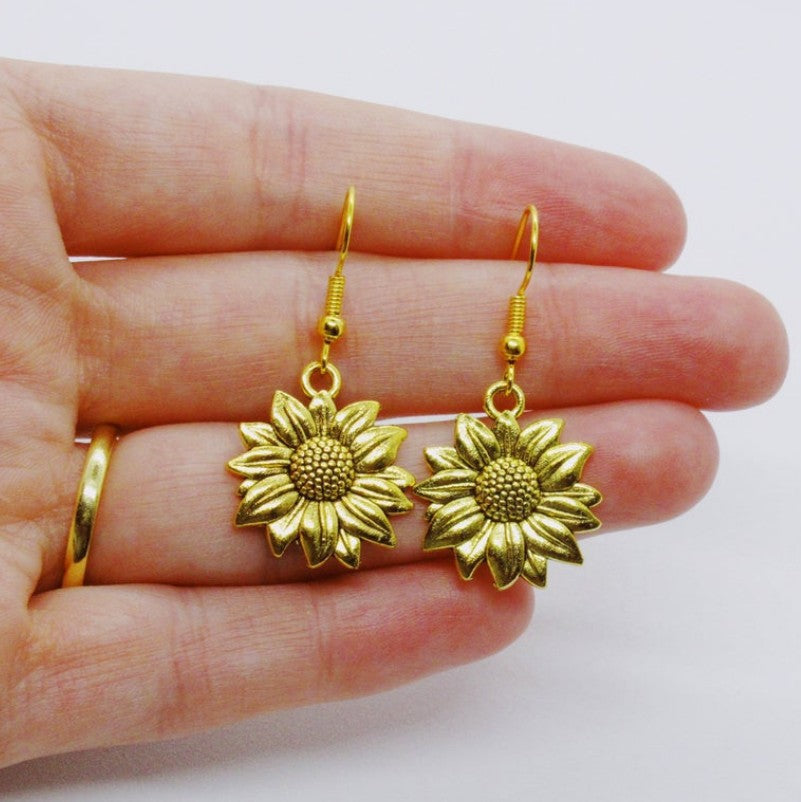 Romantic Earring for Special Moments