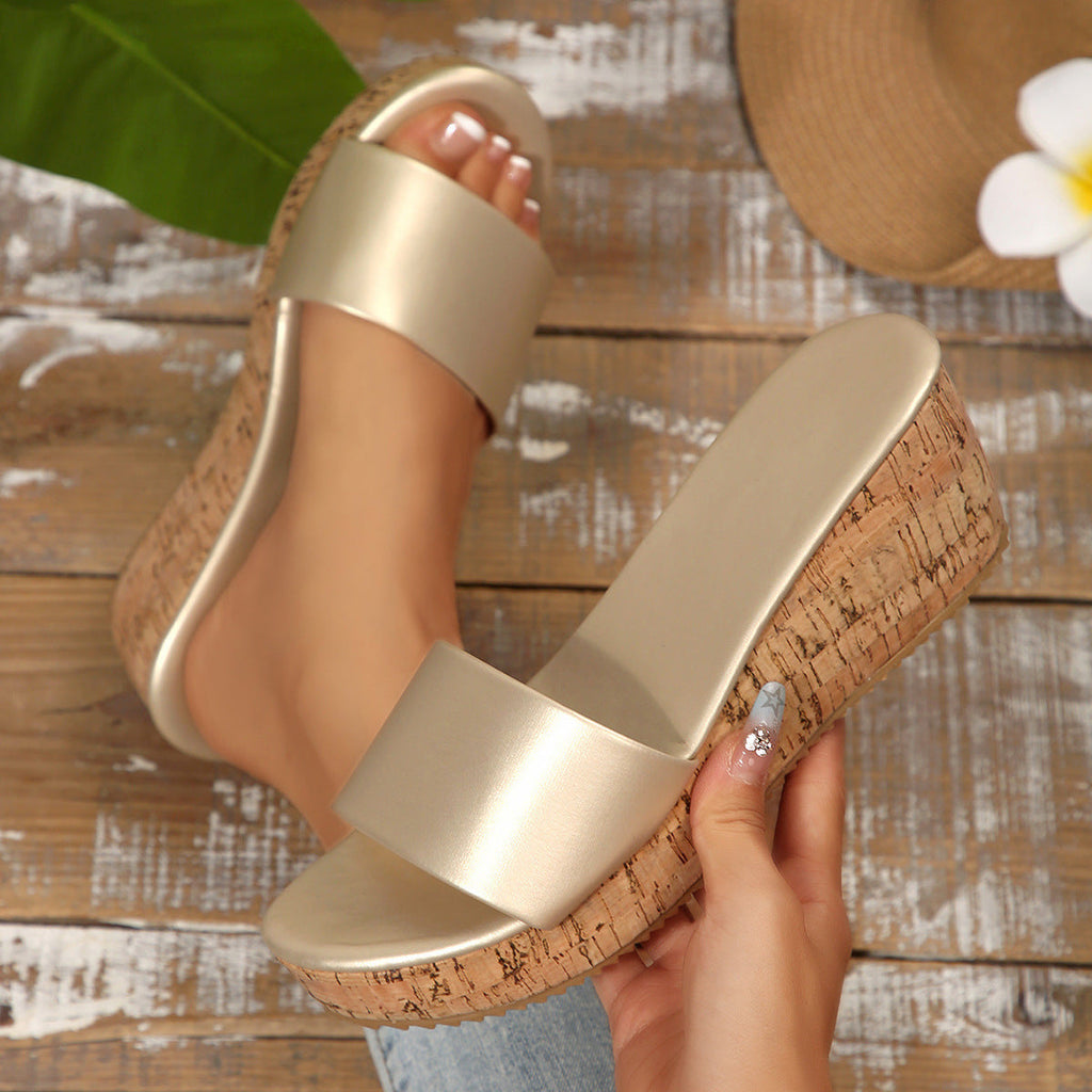 Graceful Orthopedic Sandals for Modern Look