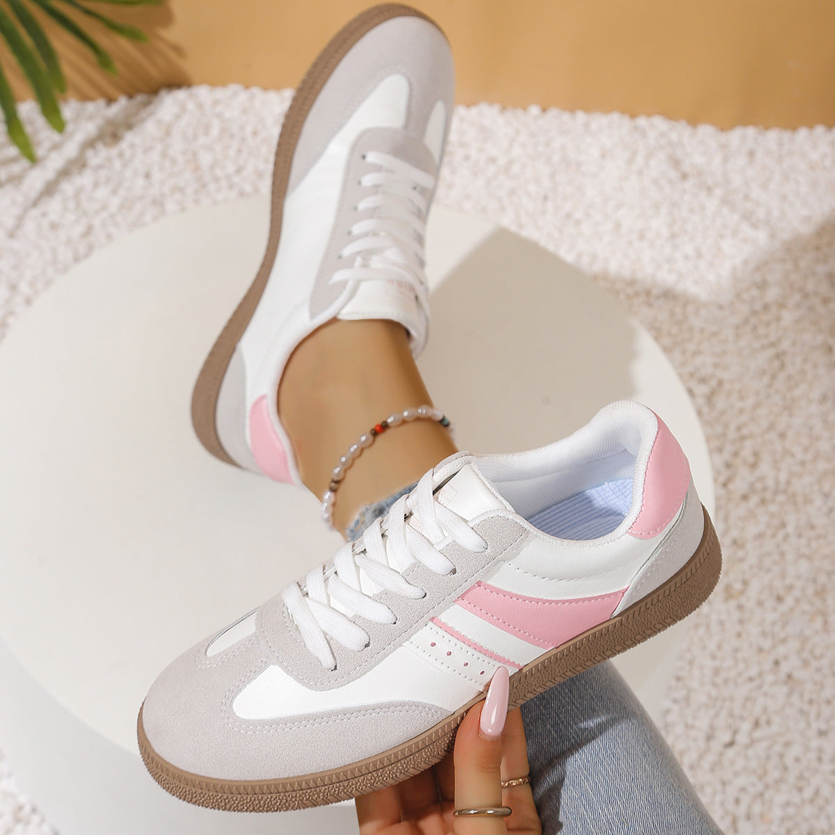 Classic Orthopedic Sneakers with Timeless Style
