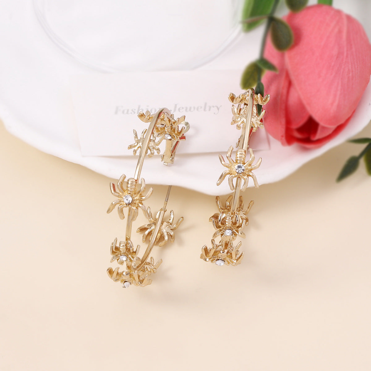 Elegant Gold Earring for Every Occasion
