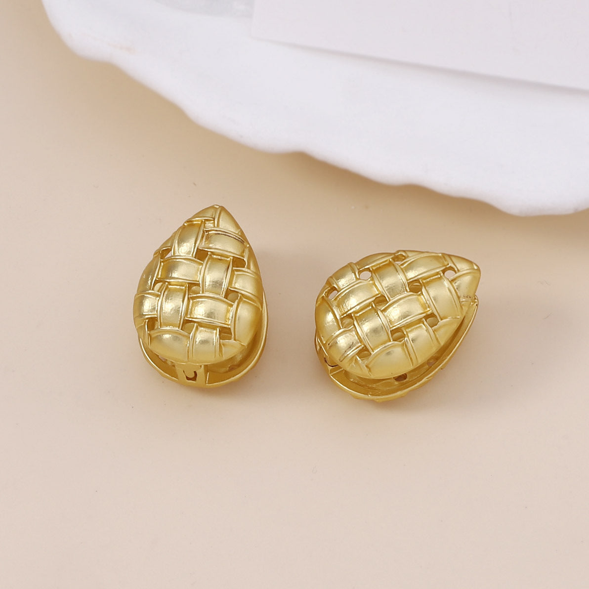 Classic Earring with Timeless Appeal