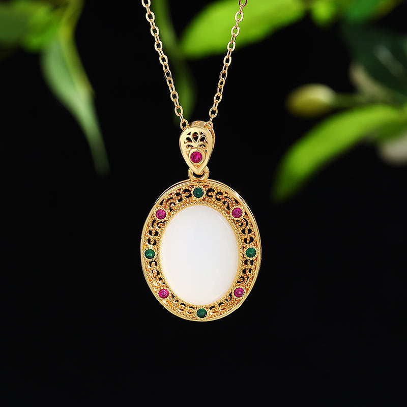 Romantic Gold Necklace for Special Moments