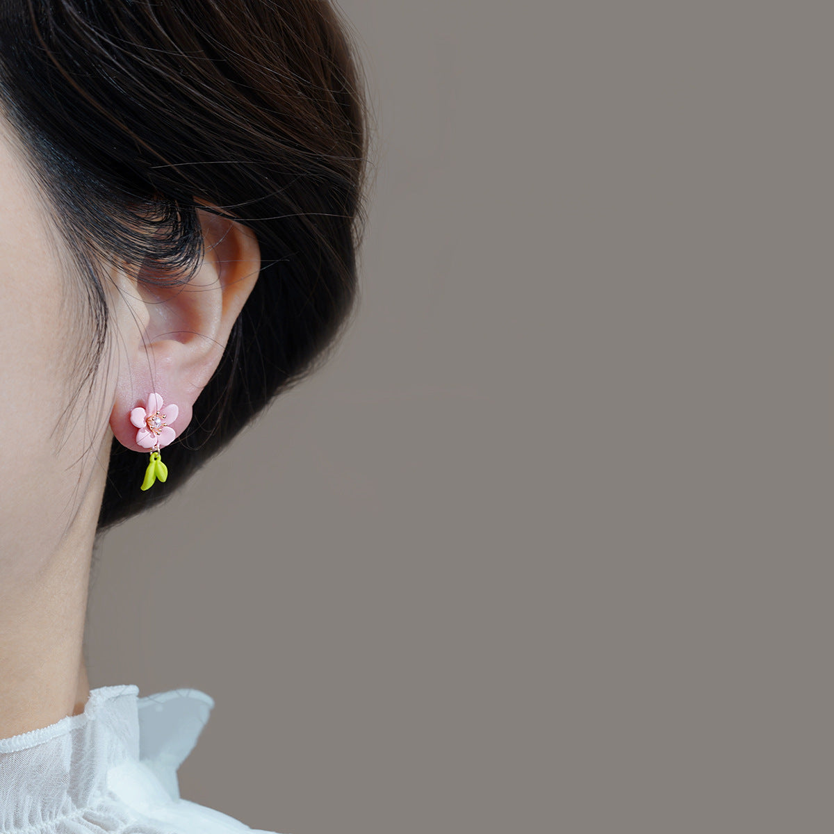Romantic Earring for Special Moments