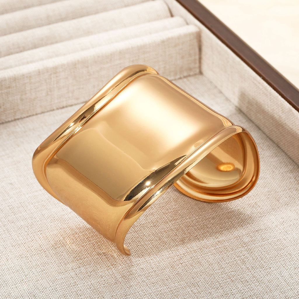 Elegant Piece for Every Occasion